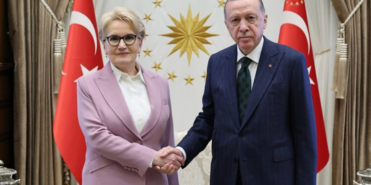 AKP'de Kritik Kongreye Geri Sayım! Ankara Kulisleri Bunu Konuşuyor... 'Meral Akşener'in Görevi Kesinleşti'