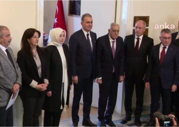 AKP'den açıklama: "Olumlu şekilde sohbet ettik!"
