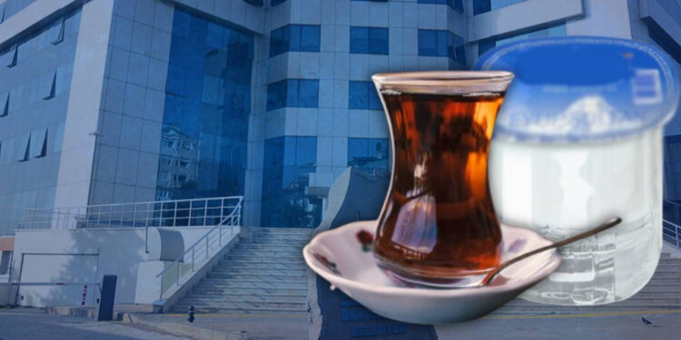 AKP’li Belediye Başkanı İçin Gündem Olan İddia, 'CHP'lilere Kızdı, Çay ve Suyu Kesti'