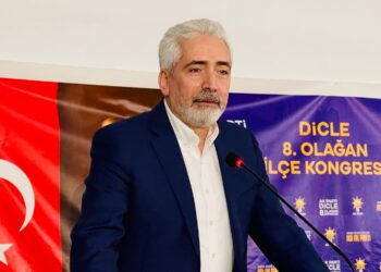 AKP'li Ensarioğlu: 'Öcalan ev hapsine çıkar, Demirtaş tahliye olur'