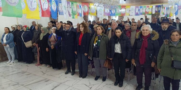 Adalet Kaya: Rojava'yı savunmak hepimizin görevi