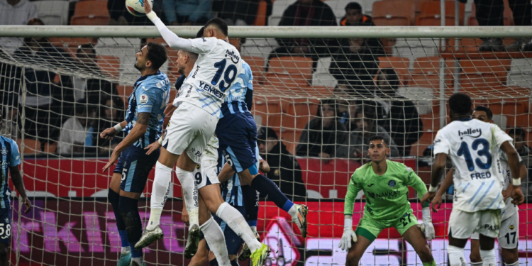 Adana'da Gol VAR'dan Döndü | Adana Demirspor 0 - 0 Fenerbahçe