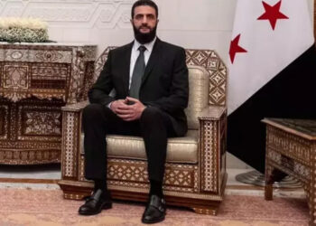 Ahmed Şara geçiş dönemi için cumhurbaşkanı seçildi