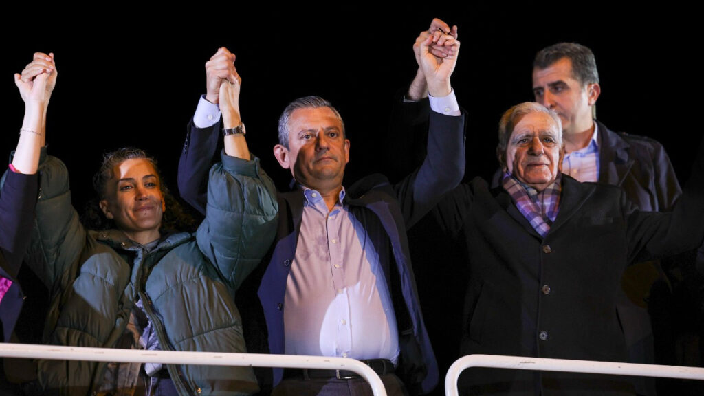 Ali Yaycıoğlu: Muhalefetin elindeki rejimi değiştirme fırsatı kaçtı