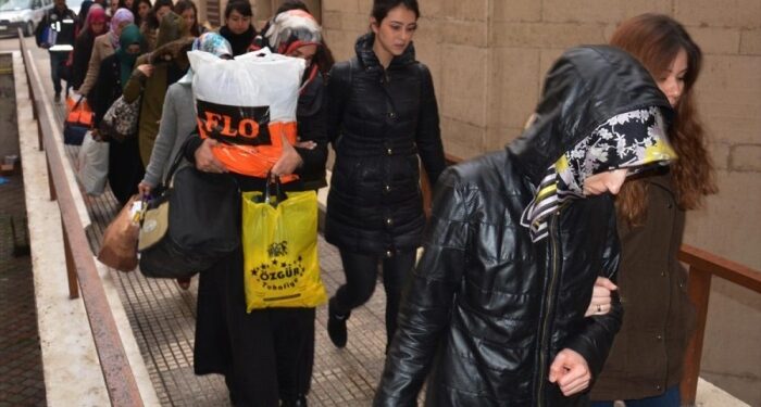 Ali Yerlikaya’dan yine ‘kıskaç’ paylaşımı: 23 ilde 110 gözaltı