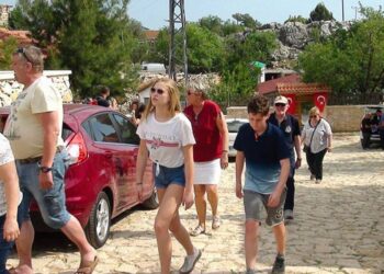 Alman turistlerden bu yıl 7 milyar avro harcama bekleniyor