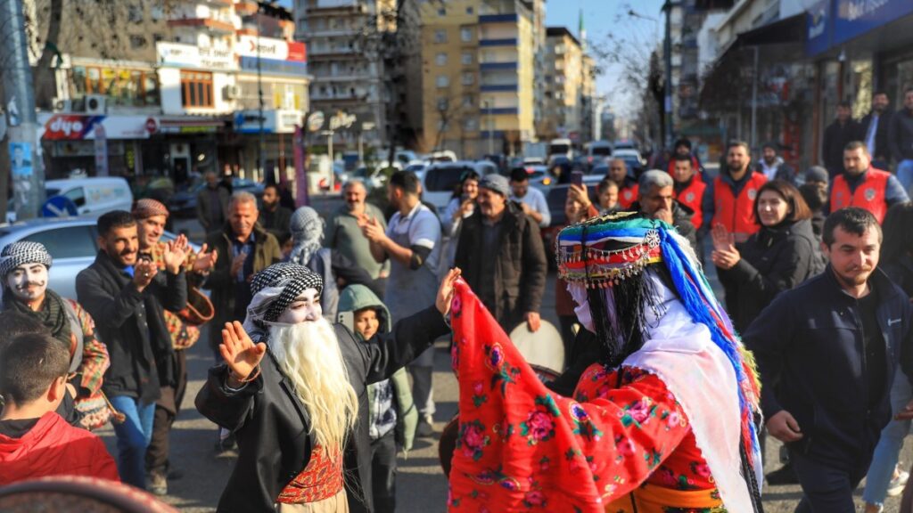 Amed ilçelerinde Serê Salê etkinlikleri