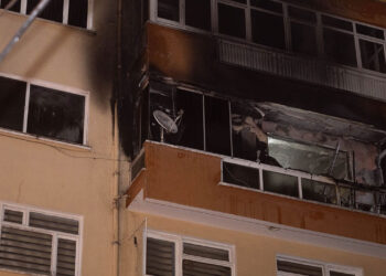 Ankara'da Korkutan Yangın! Patlama Meydana Geldi