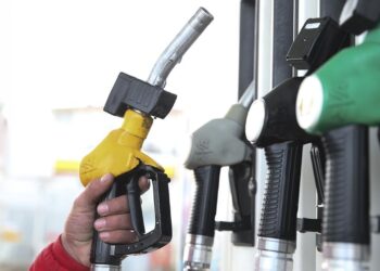 Araç Sahipleri Dikkat: Motorine İndirim Geldi, Tabela Değişti