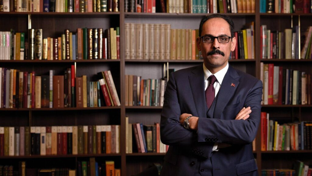 Bir MİT Başkanından hayatımda ilk defa MİT amblemli tebrik aldım