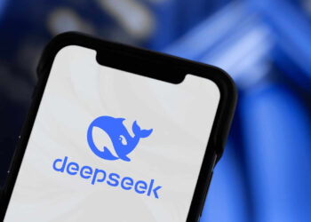 Çinli DeepSeek ChatGPT'nin Tahtını Sallıyor