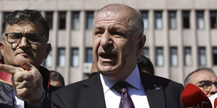 Cumhurbaşkanı'na Hakaretten Soruşturma Başlatılmıştı: Ümit Özdağ Gözaltına Alındı