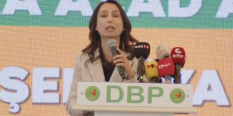 DEM Eş Başkanı Hatimoğulları: “Ya barışı inşa edeceğiz ya da her yer Gazze olacak”