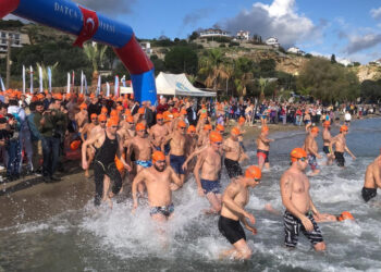 Datça'da 19. Açık Kış Yüzme Maratonu Başladı