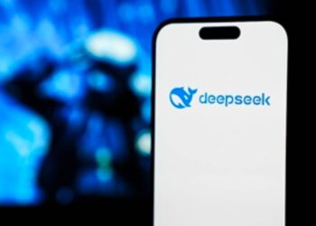 DeepSeek'in teknoloji hisselerine baskısı, Nvidia'nın piyasa değerini yarım trilyon dolar düşürdü