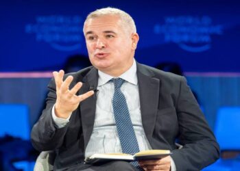 Doğayı işlerimizle değil, işlerimizi doğayla uyumlu hale getirmeliyiz