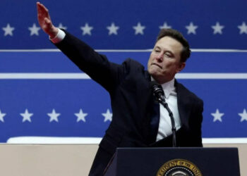 Elon Musk'ın Selamı Sosyal Medyada Gündem Oldu