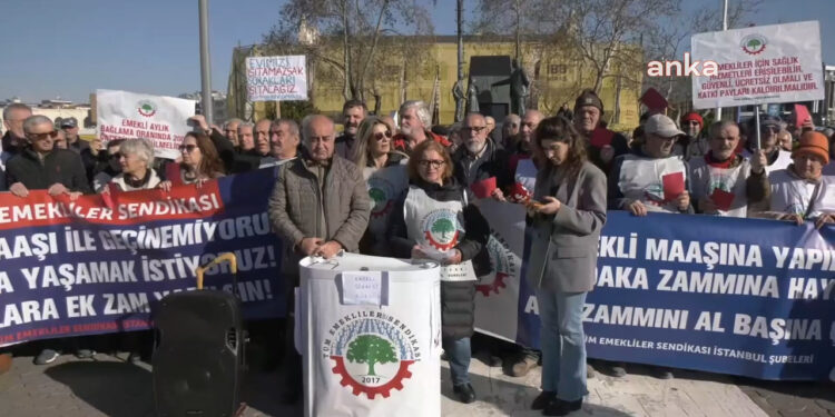 Emeklilerden 'Sefalet Ücretine Hayır' Eylemi