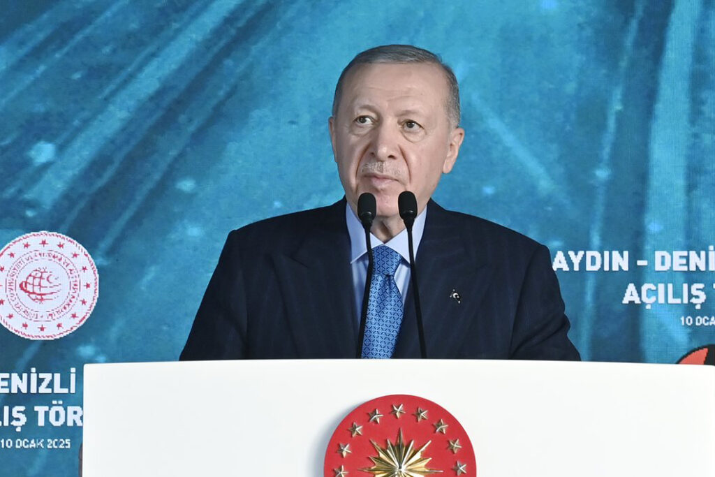 Erdoğan: “Ya silah bırakacaklar ya da tasfiye olmaktan kurtulamayacaklar”