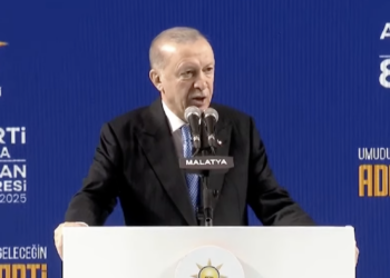 Erdoğan’dan ‘yangın’ açıklaması: “Siyaset yapılmasını doğru bulmuyoruz”