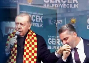 Erdoğan’ın elini öpmüştü: AKP Genel Merkezi, Fatih Üzüm’ün üstünü çizdi
