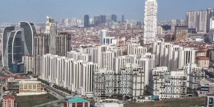 Esenyurt konut satışında 67 ili geride bıraktı