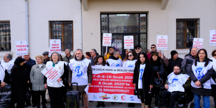 Eziyetlerine yeni eziyetler eklemeye devam ettiler