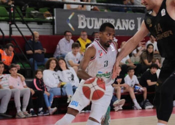 Fenerbahçe Beko'dan Çarpıcı Hamle, Errick McCollum Kadroda