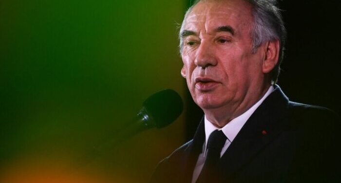 Fransa Başbakanı Bayrou’dan Trump uyarısı: “Bir şey yapmazsak ezileceğiz”