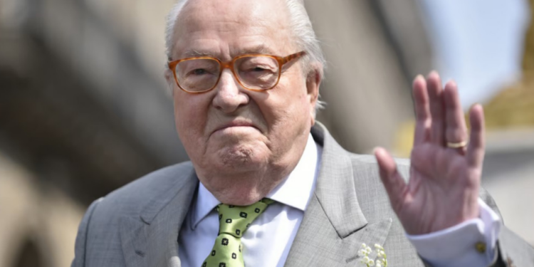 Fransa'nın Aşırı Sağcı Lideri Jean-Marie Le Pen Hayatını Kaybetti