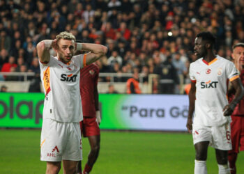 Galatasaray'a Hatay Deplasmanında Soğuk Duş! Sarı Kırmızılılar İstanbul'a Kayıpla Dönüyor