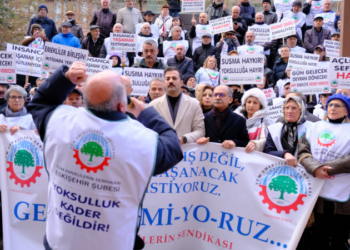 Göstermelik enflasyon hesapları tiyatrosuna kanmayacağız