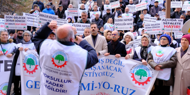 Göstermelik enflasyon hesapları tiyatrosuna kanmayacağız