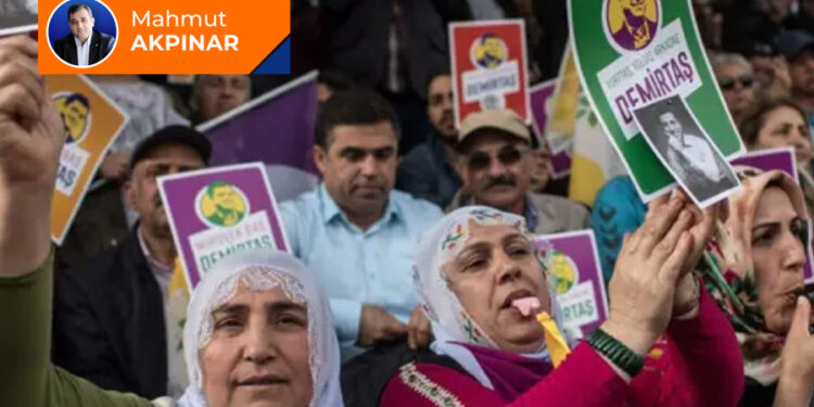 Her çözümsüzlük Kürtleri Türkiye’den koparıyor