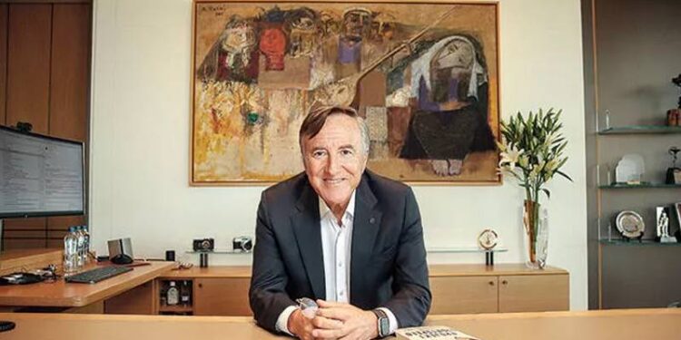 Hiçbir TÜSİAD Başkanı kaçamaz, er geç devrin iktidarı tarafından “Boğaz’a karşı viski içerken ahkâm kesmekle" suçlanır