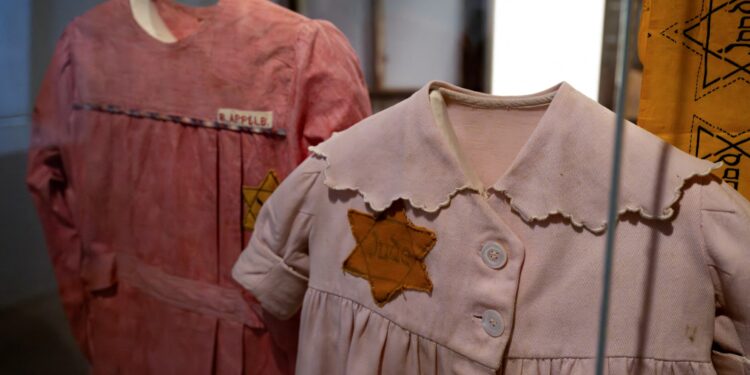 Hollanda arşivleri açıyor; Nazilerle işbirliği yapan kişilerin listesi ortaya çıkacak