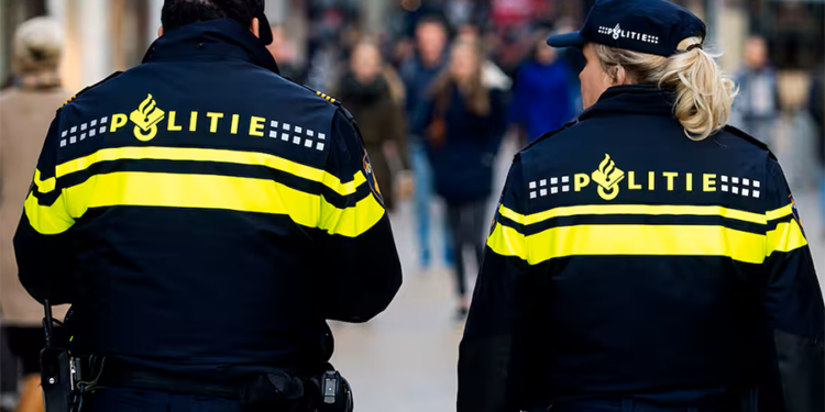 Hollanda’da polisler, ‘inançlarına’ göre görev yemini edecek