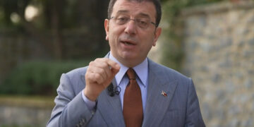 İmamoğlu’ndan erken seçim çağrısı: ”Sandık gelir, herkes boyunun ölçüsünü alır”