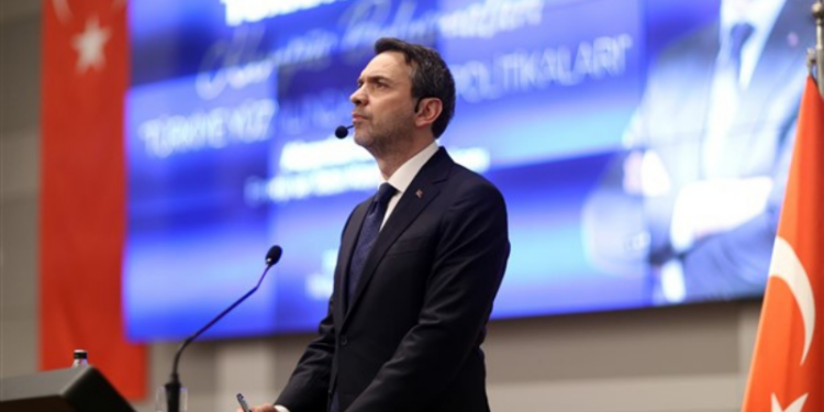 İnşallah 2028 yılında 20 milyon hanede kendi doğal gazımızı kullanır hale geleceğiz