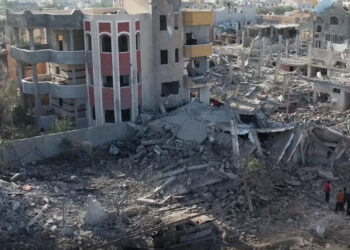 İsrail Güçleri Batı Şeria'da Biri Çocuk 3 Filistinliyi Yaraladı