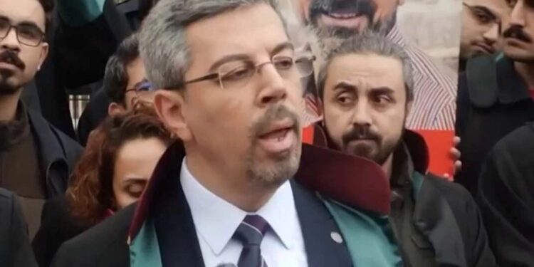 İstanbul Barosu Yönetim Kurulu Üyesi Epözdemir tutuklandı