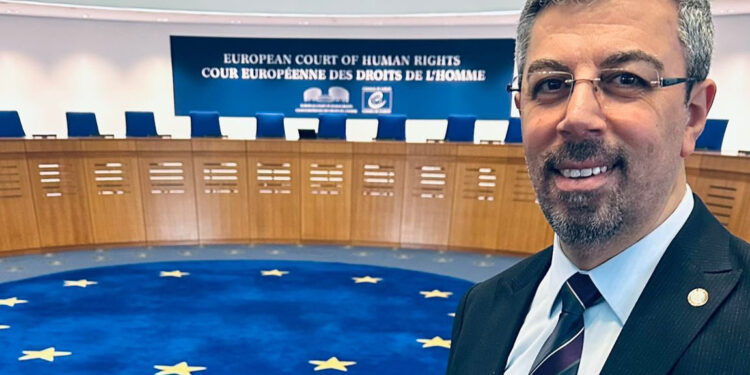 İstanbul Barosu Yönetim Kurulu Üyesi Fırat Epözdemir tutuklandı