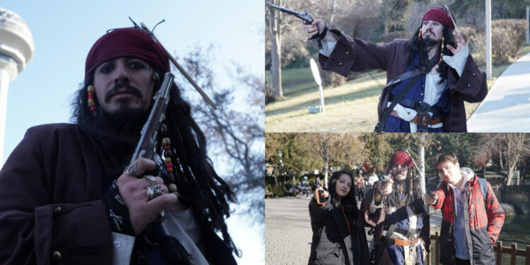 Jack Sparrow Ankara'da! Görenler Dönüp Bir Daha Baktı: Giydiği Kostüm ile İlgi Odağı Oldu