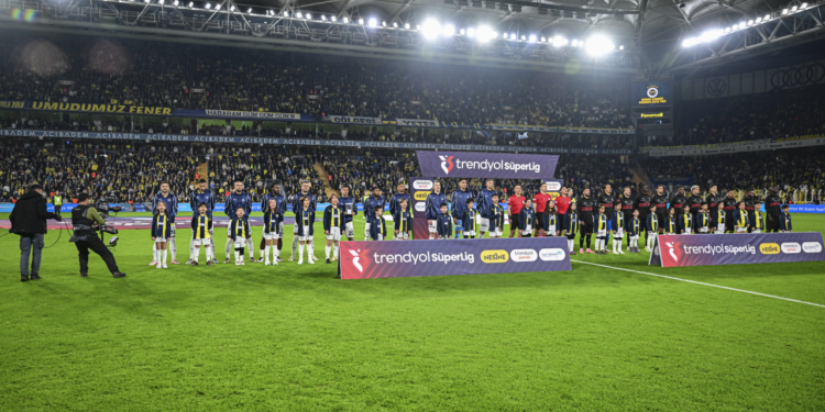 Kadıköy'de Üçüncü Gol! Fenerbahçe 2-1 Hatayspor