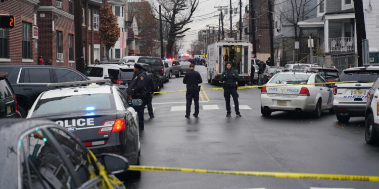 Kan Donduran Cinayet: Kirayı Almaya Gelen Apartman Yöneticisini Öldürüp Çöpe Attı