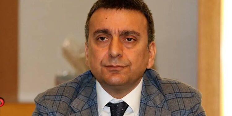 Karamahmutoğlu: İyimserliğimiz karamsarlığa dönüştü