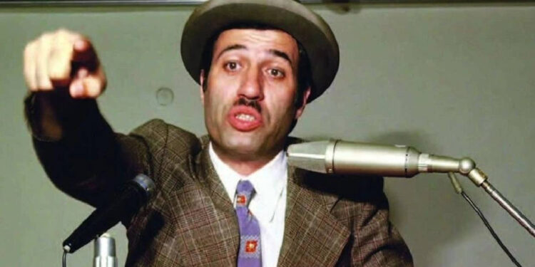 Kemal Sunal'ın Unutulmaz Filmi 'Zübük' Yeniden Çekiliyor: İşte Başrolde Yer Alacak İsim…