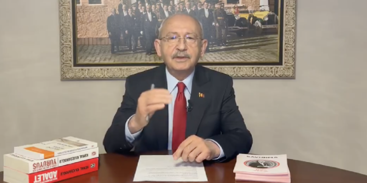 Kılıçdaroğlu'ndan Normalleşme Göndermeli 'Beşiktaş' Mesajı