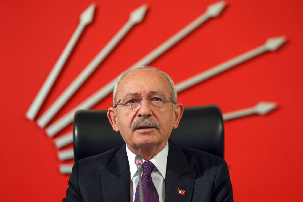 Kılıçdaroğlu'ndan Özel'e: Normalleşirsen boğulursun