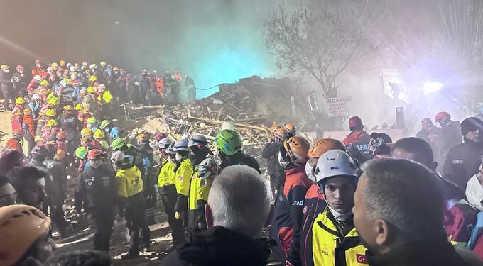 Konya'da kurtarma çalışması devam ederken, Başsavcılık 4 kişiyi gözaltına aldı